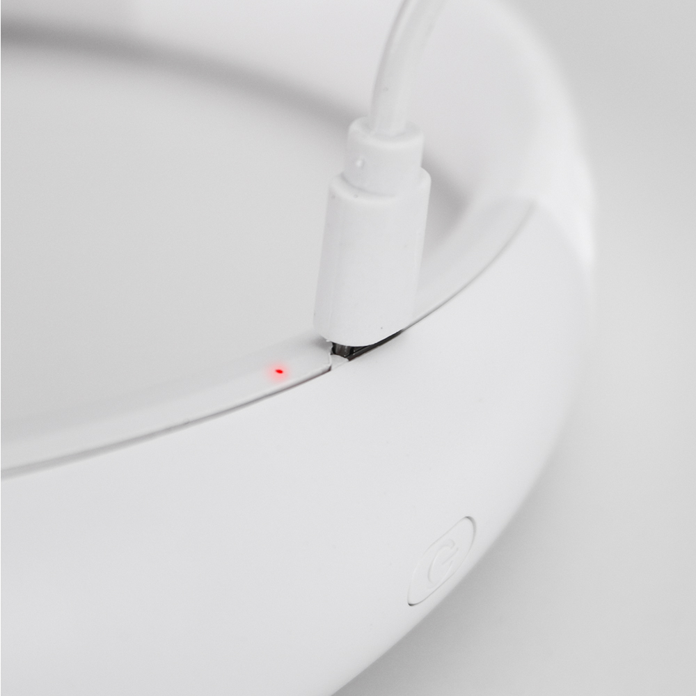 Portable USB Neck Fan with 3 Speeds 4