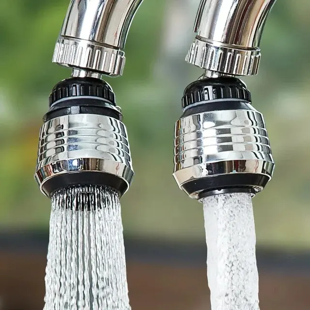 360° Rotating Kitchen Faucet with Splash Guard 2