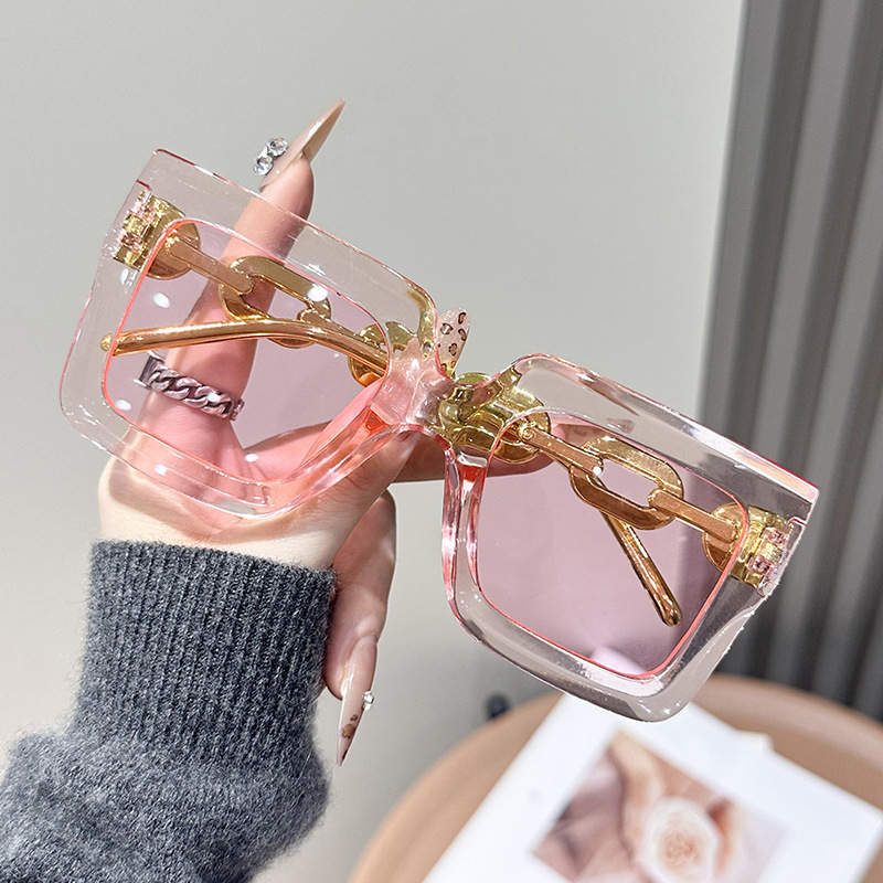 Cross-border Chain Anti-ultraviolet Sunglasses Fashion Square Frame Women's