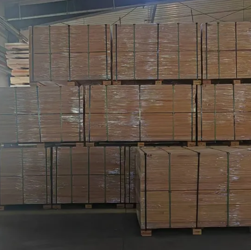 European Larch Wood for Flooring Base 2