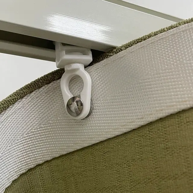 Wave Pleat Curtain Runner 2