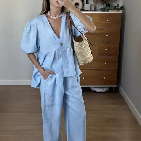 Women's Solid V-Neck Short Sleeve Top and Pants Set