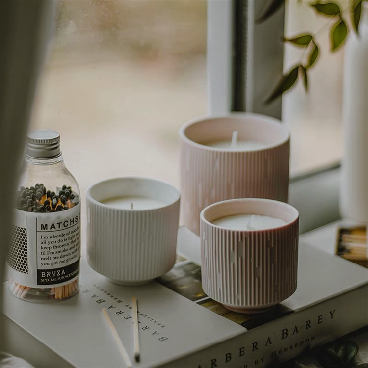 Frosted Ceramic Candlestick Jar with Lid 2
