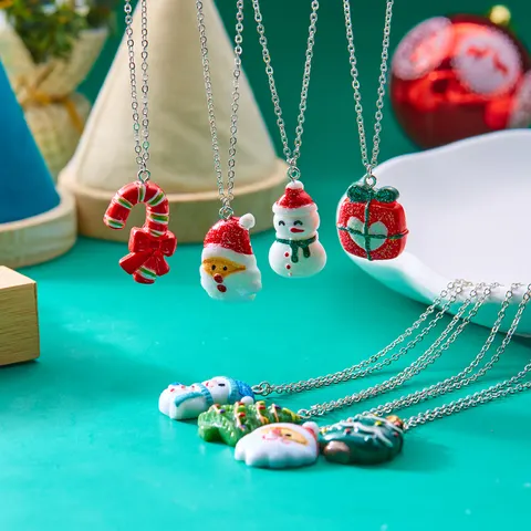 Resin Pendant Necklace