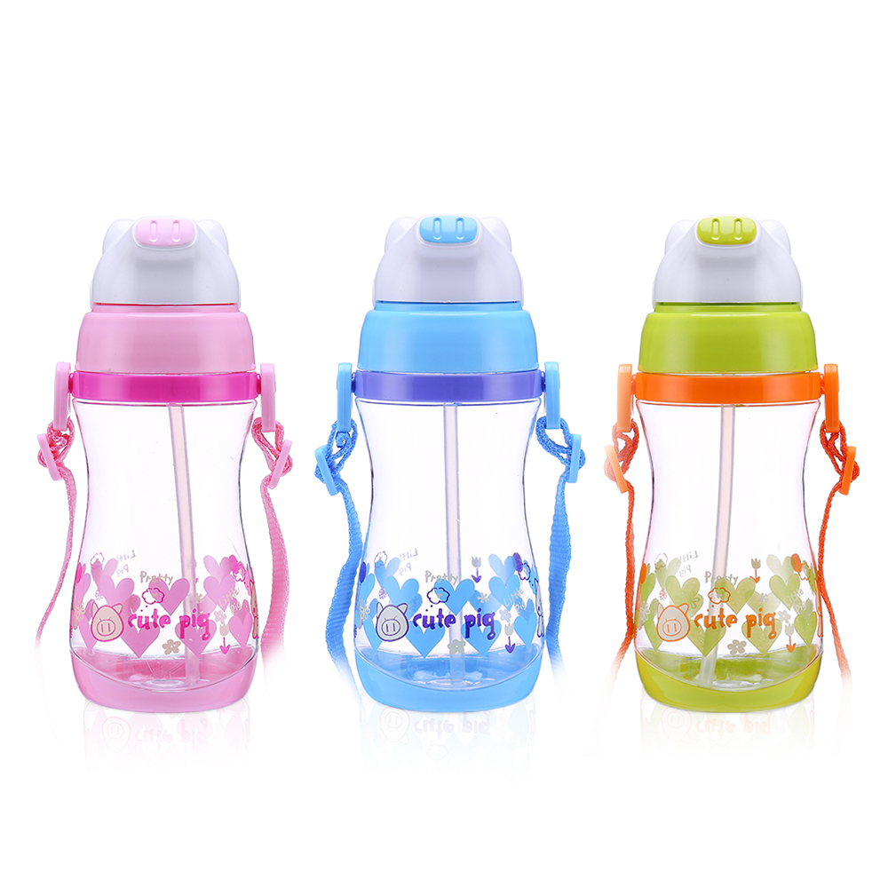 Kunststoff-Kinderflasche mit Strohhalm Cartoon