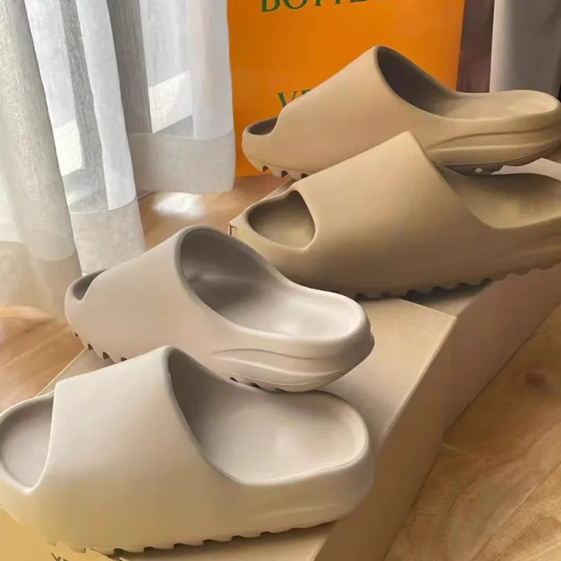 Sandalen 3