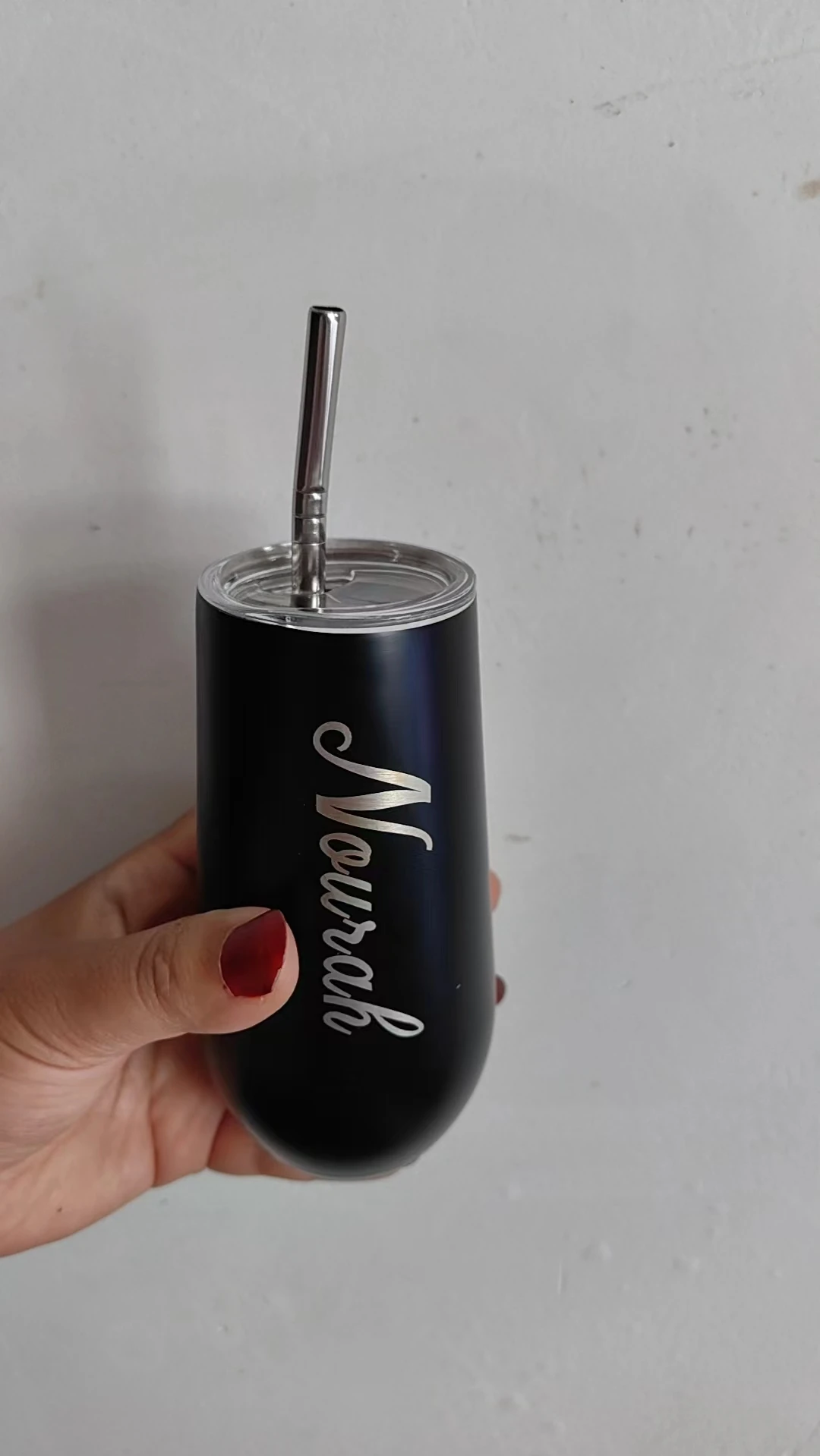Isolierter Weinbecher 4
