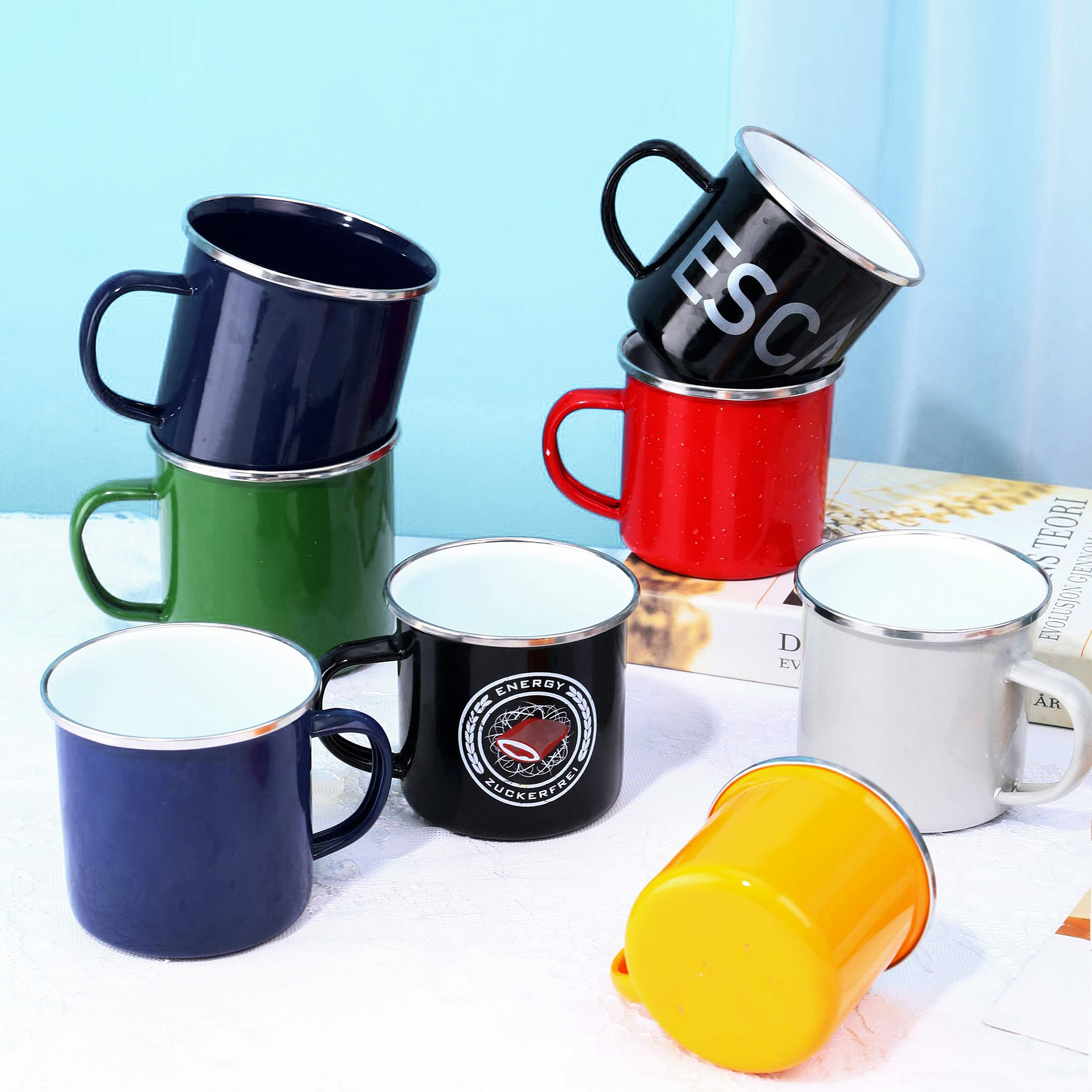 Enamel Camping Mug with Handle 3
