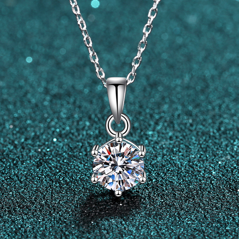 All-match High-grade Moissanite Six-claw Pendant Clavicle Chain 925