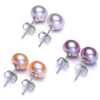Reeti Natural Freshwater Pearl Stud Earrings for Women