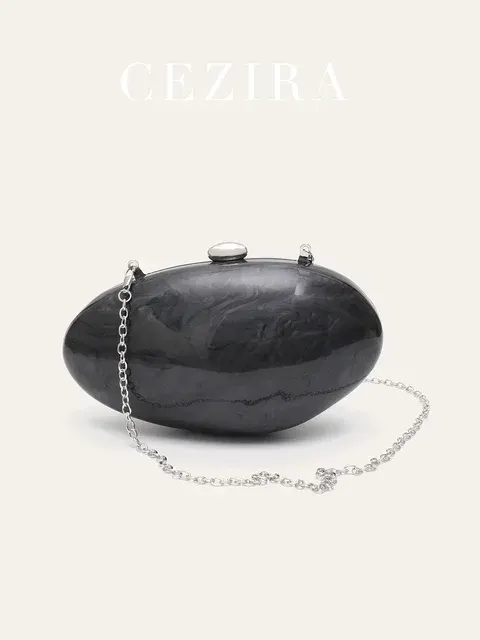 Shell Clutch Bag 2