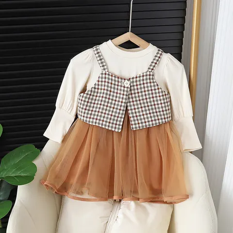 Mädchen-Kleid mit Weste