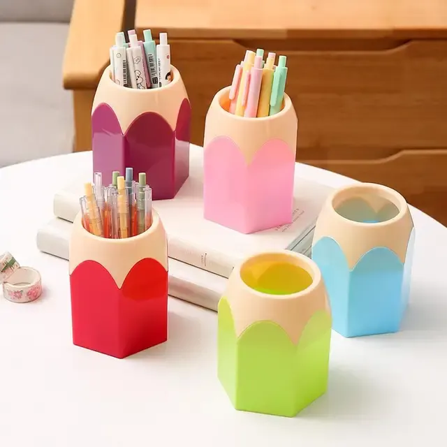 Pen Holder 1