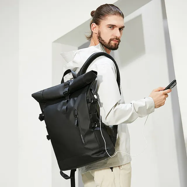 Large Black Men's Travel Backpack 4