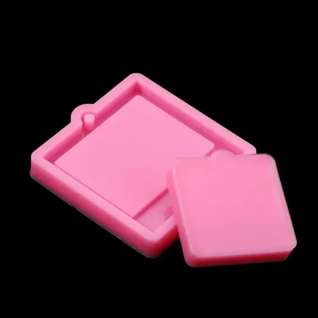 Epoxy Resin Keychain Mold 3