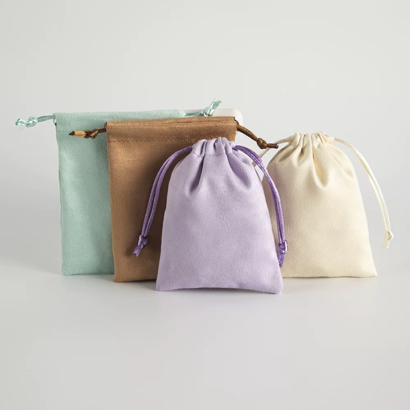 Drawstring Fleece Pouches for Jewelry and Sweets 3