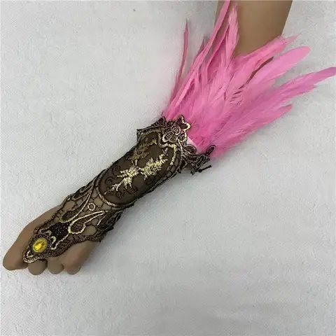 Gothic Feder-Armmanschette