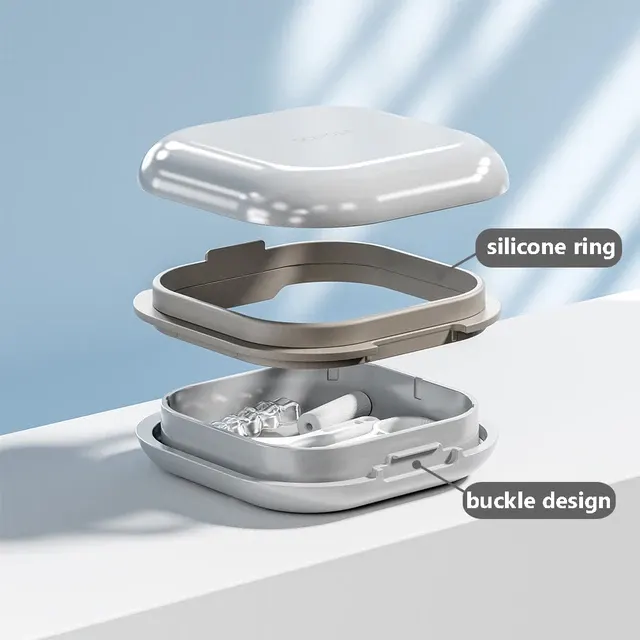 Orthodontic Retainer Case with Lid and Holder 3