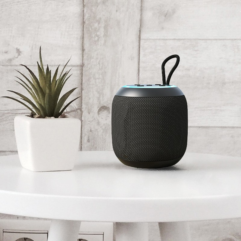 Portable Power Outdoor Waterproof Speaker 2
