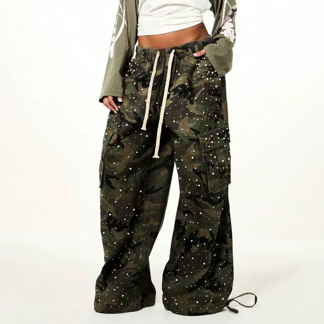 Women's Cargo Pants 1