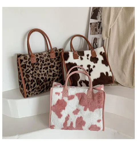 Handtasche