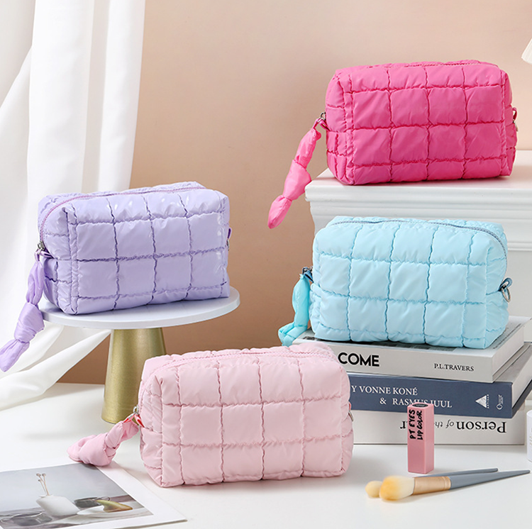 Gesteppte Kosmetiktasche aus Nylon, wasserdicht 2
