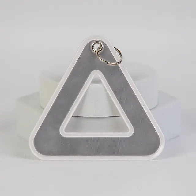 Reflector Charm 4