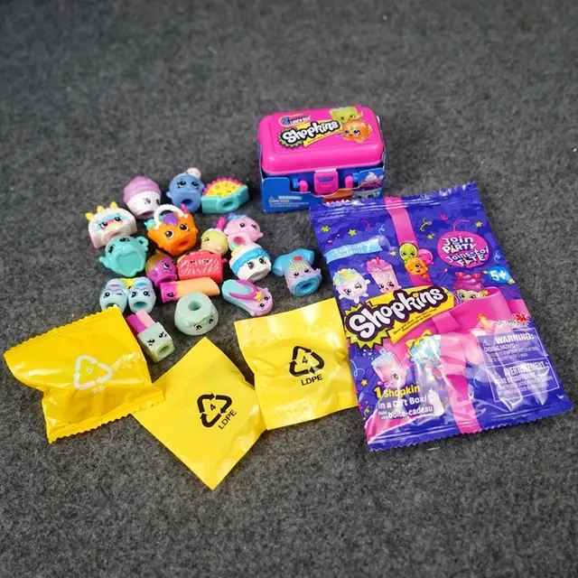 Mini Figure Surprise Bags 3