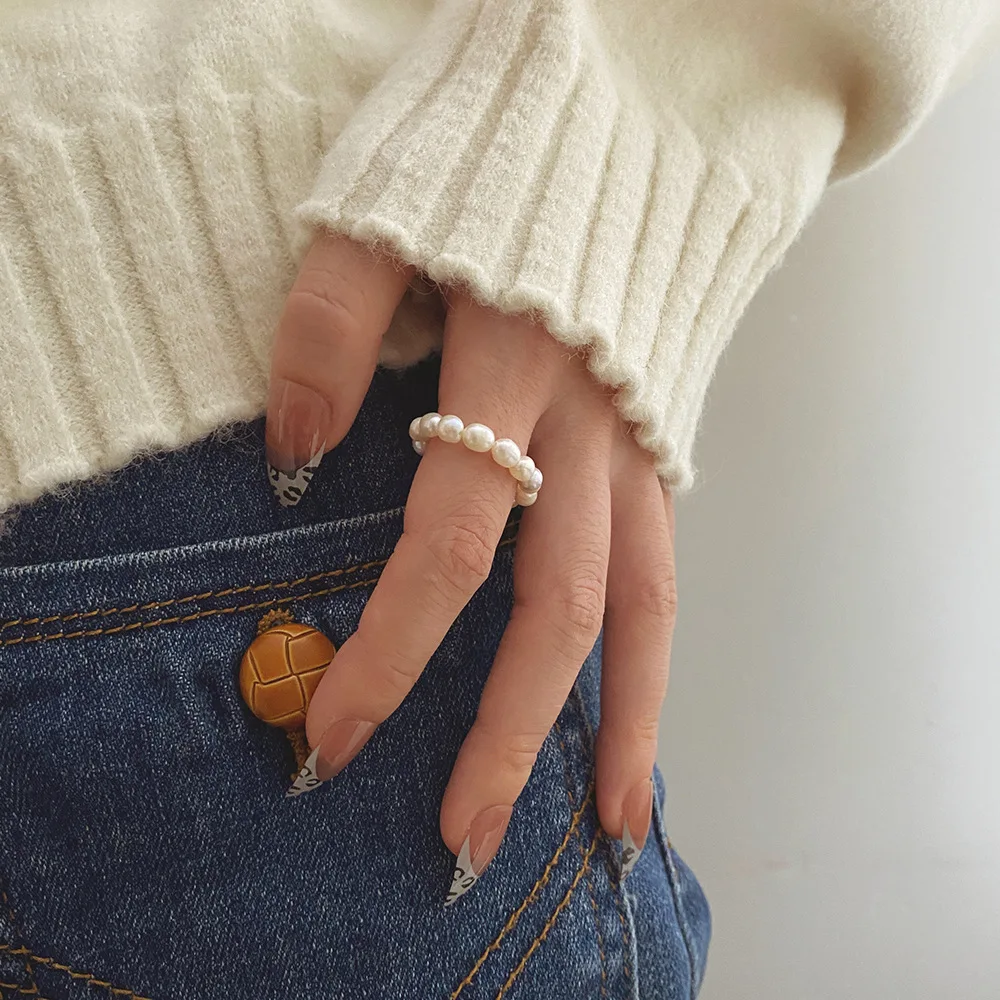 Nette Minimalistische Imitation Perle Perlen Ringe für Frauen 2