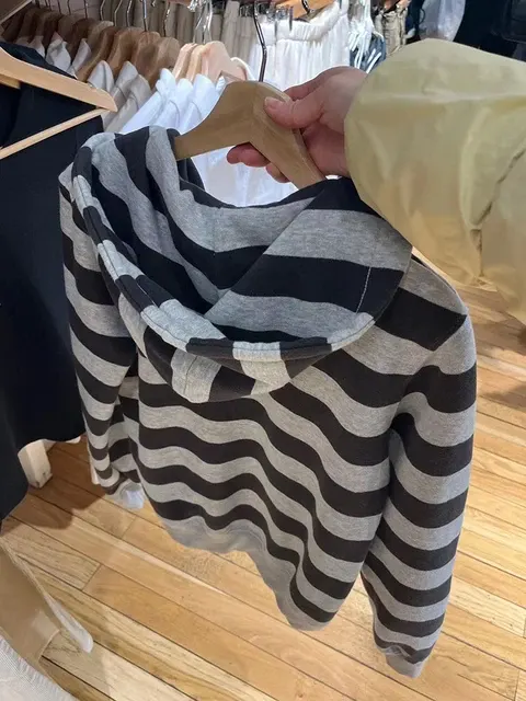 Women's Zip Hoodie 4
