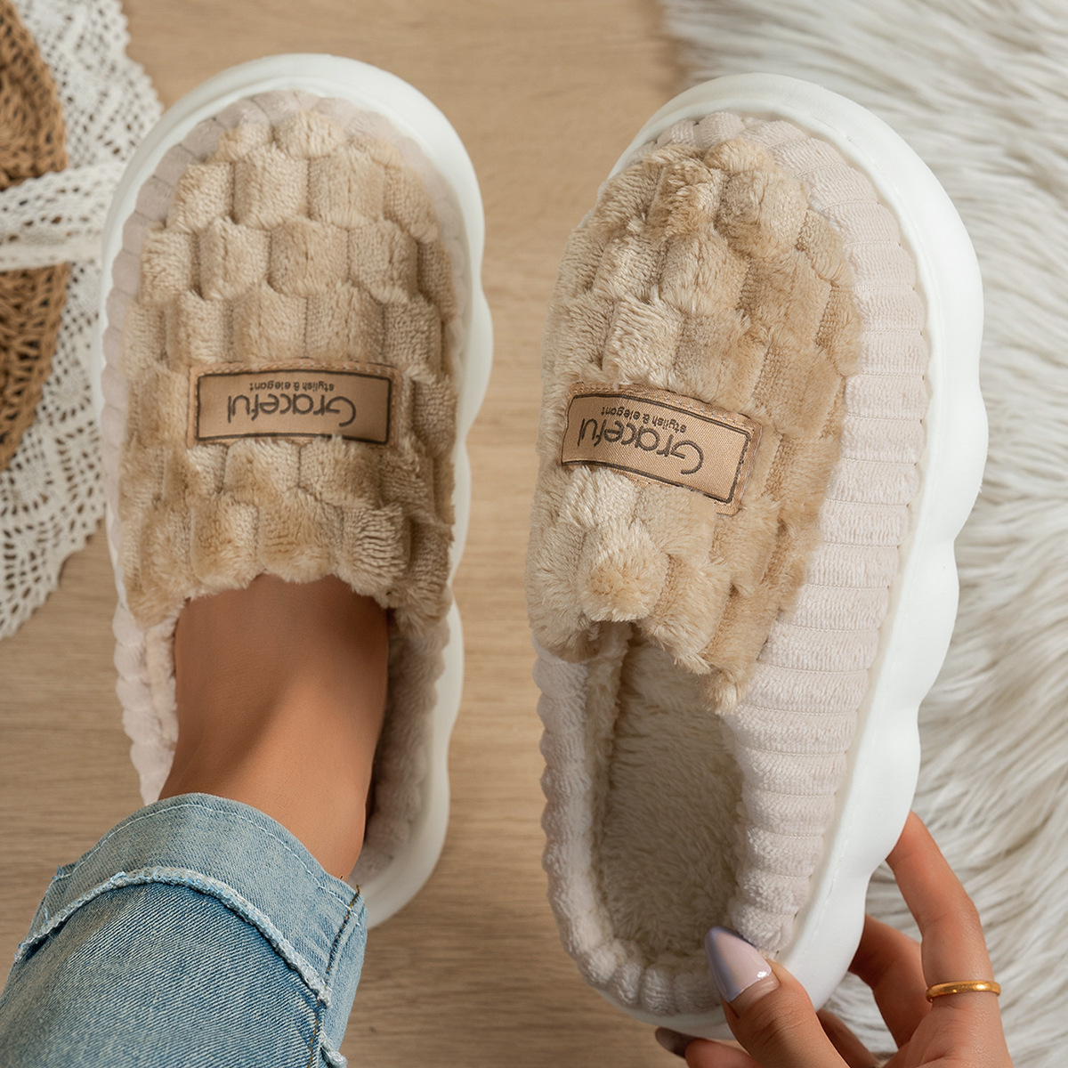 Warm Fluffy Cloud Slippers Women Thick Cushion Platform 4