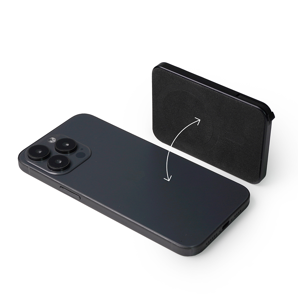 Leather RFID Wallet with Magnetic Closure 2