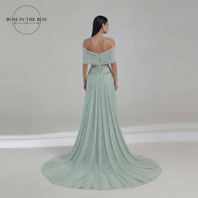 Off-Shoulder-Abendkleid 2