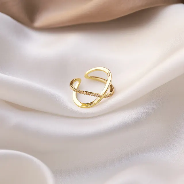 Cross Ring 1