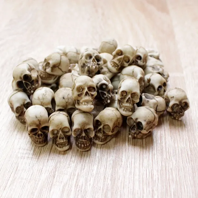 Mini Skull Decoration 4