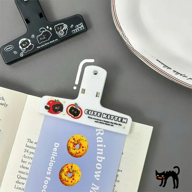 Cat Plastic Clip 3