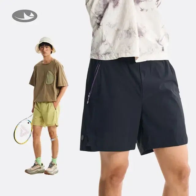 Hiking Pants 4