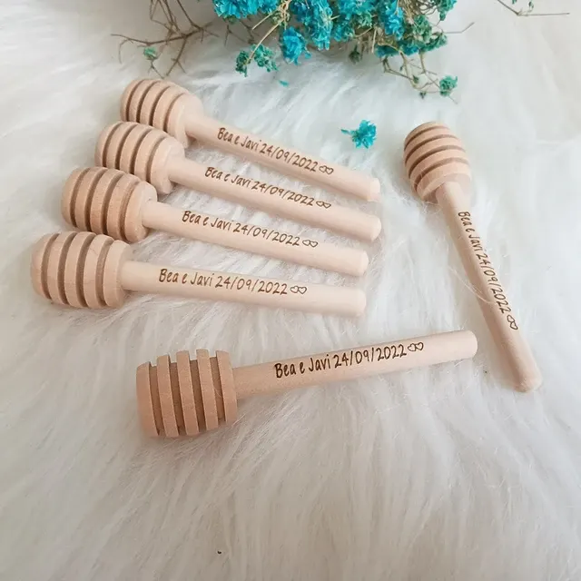 Personalisierter Holz-Honiglöffel 2