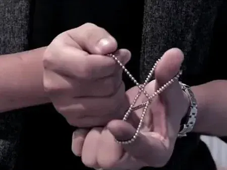 Molecular Magic Ring Trick 2