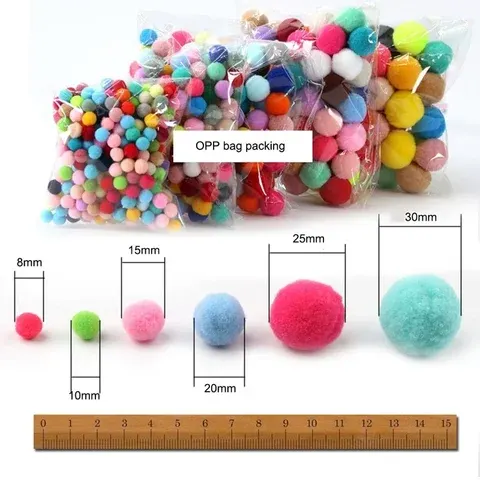 Flauschige Bunte Pompons Set 8-30mm