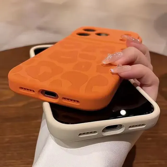 Leopard Print Silicone Phone Case 2
