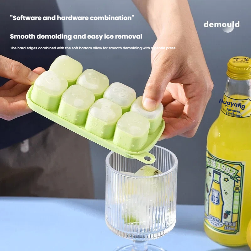 Stackable Plastic Ice Cube Tray with Lid 4