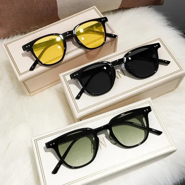 Square Vintage Sunglasses for Women and Men 4