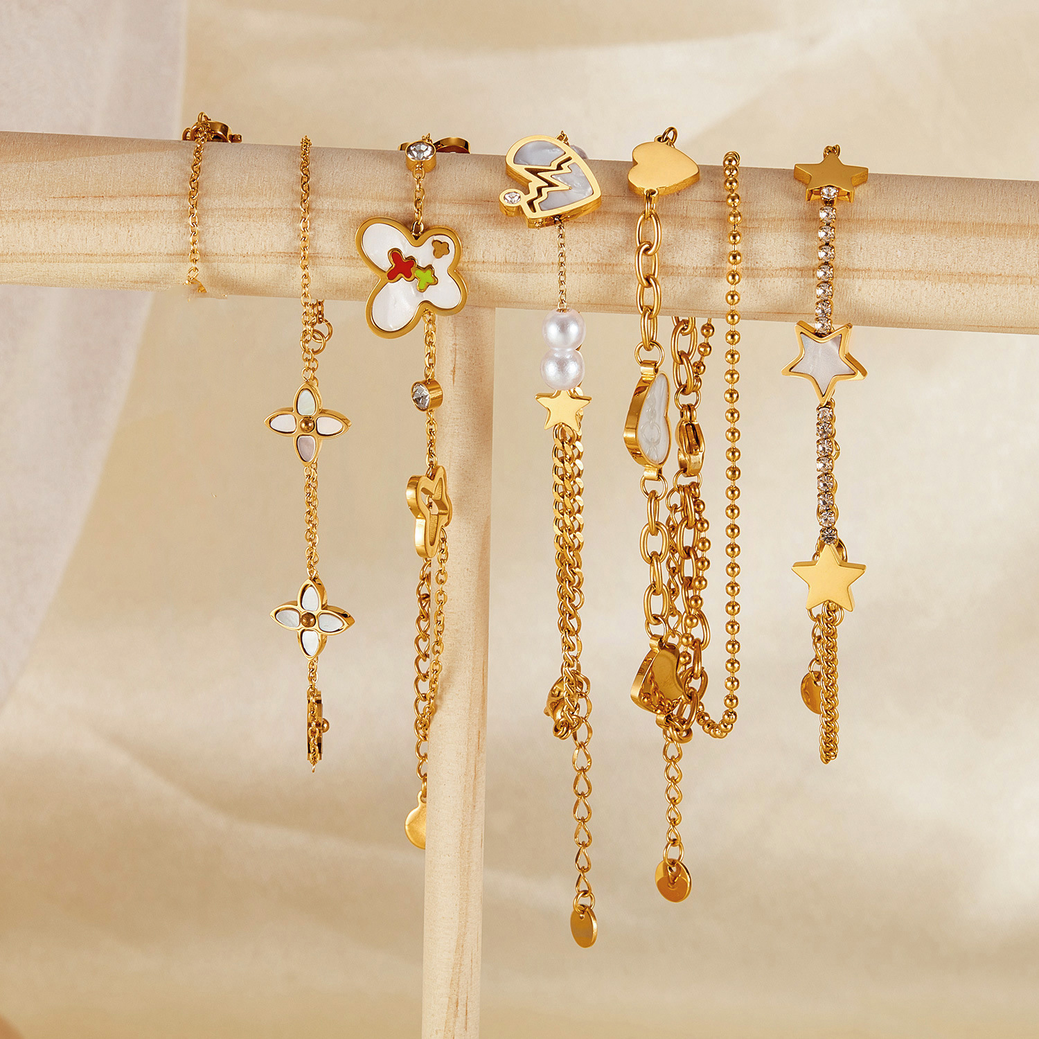 Gold Plated Stainless Steel Bracelet for Women 3