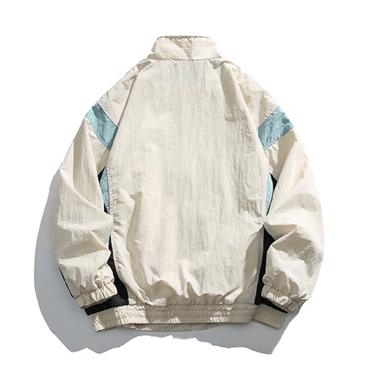 Men's Lightweight Running Windbreaker with Contrast Stitching 2
