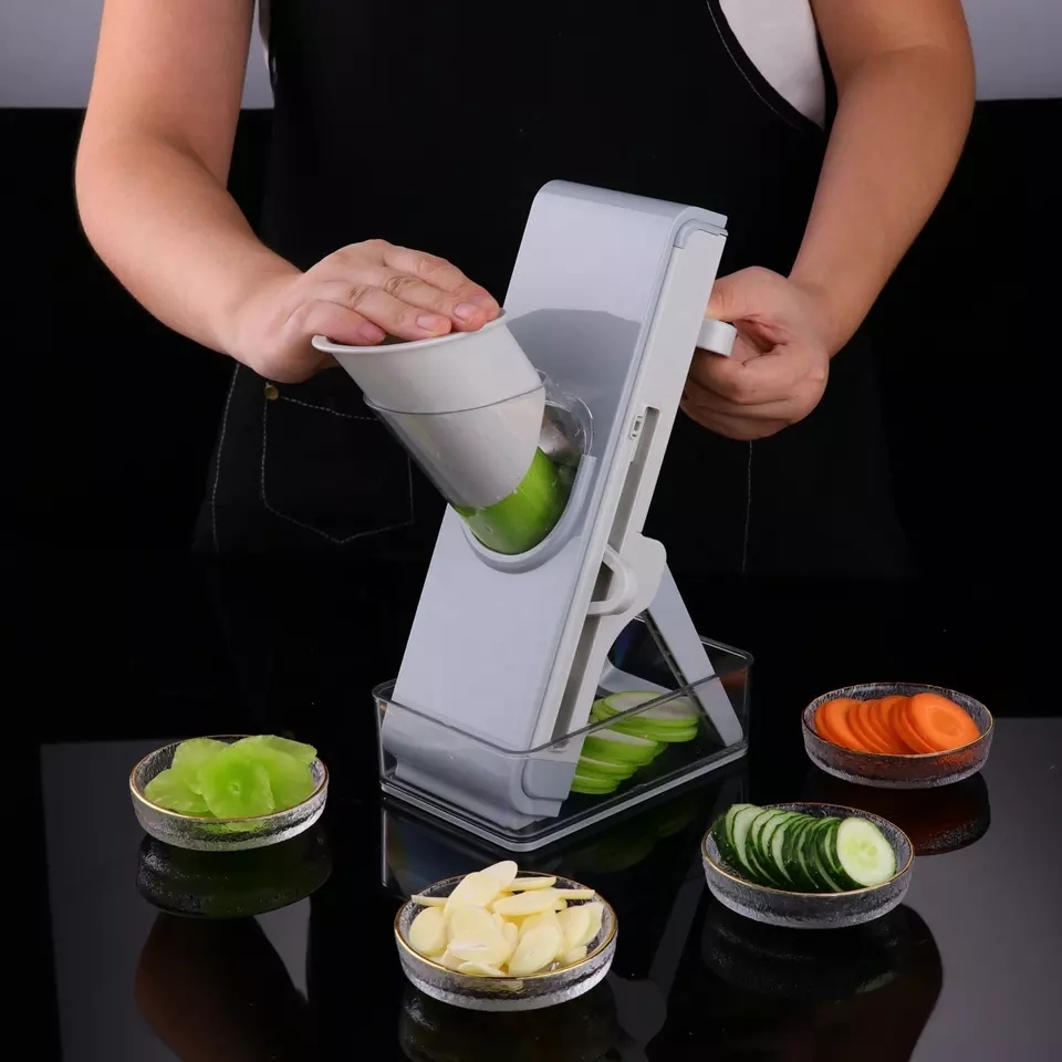 22-in-1 Manual Plastic Vegetable Chopper