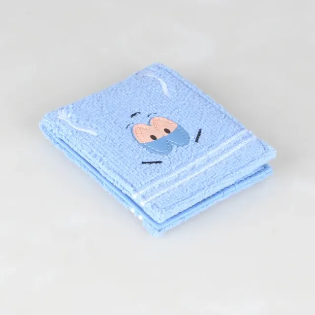 Personalized Bi-Fold Card Holder 3