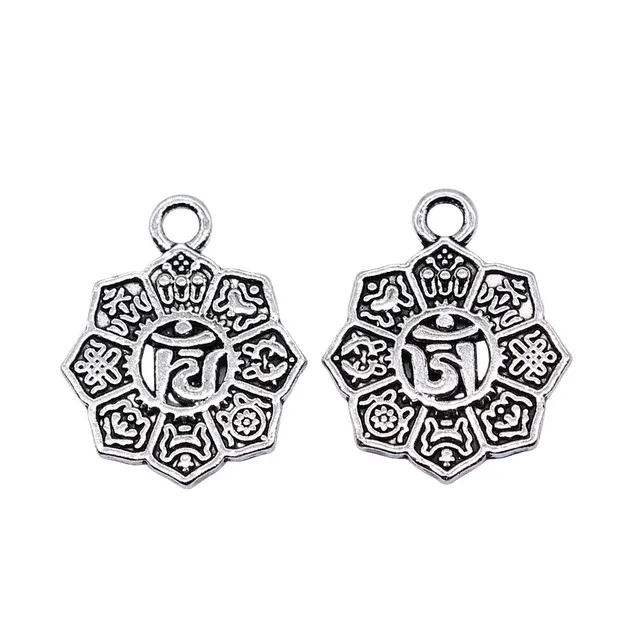 Om Charm 4