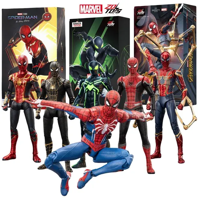 Spider-Man Collectible Action Figure in Gold and Red 3