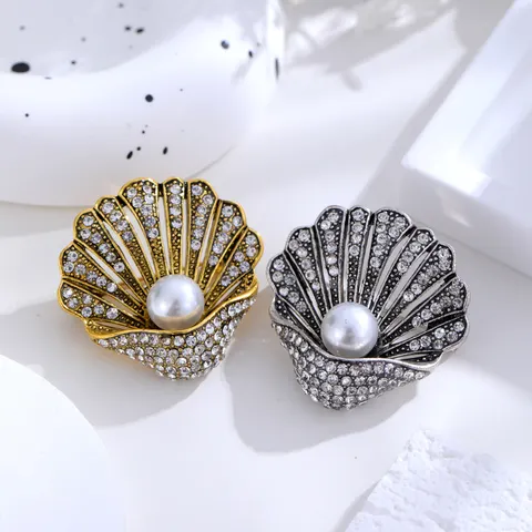 Brooch